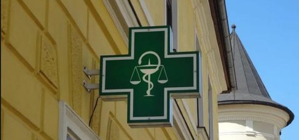 Близько 90% аптек у Херсоні та області не працюють