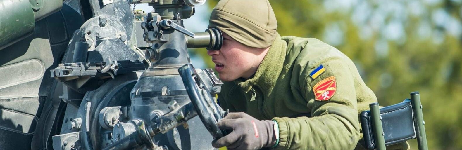 ЗСУ на Херсонщині уразили командний пункт, пункт управління БпЛА, колонну ворожої техніки; забезпечено щільний вогневий контроль навколо Каховського мосту, - ВІДЕО
