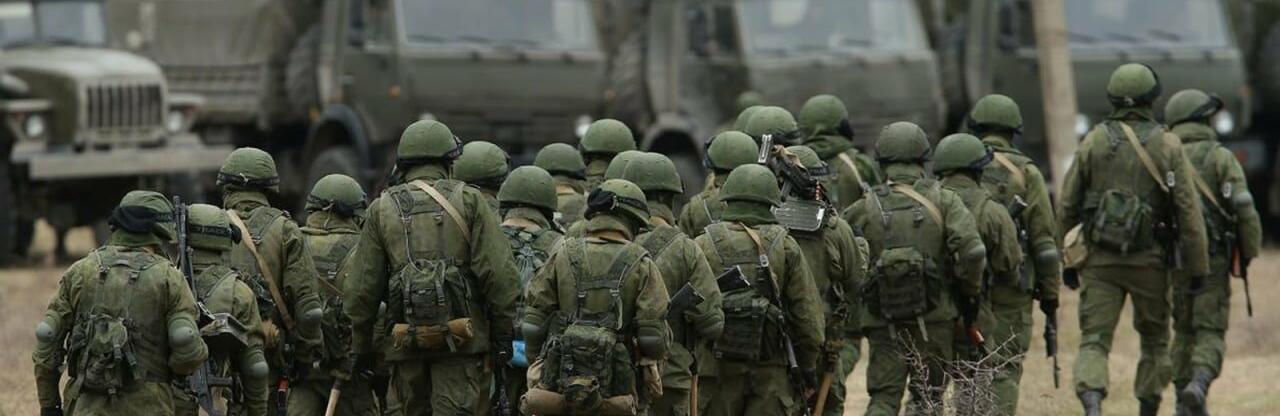 Ворог не припиняє обстрілювати Херсон. З окремих населених пунктів Херсонщини війська рашистів виведено та роззосереджено у лісосмугах