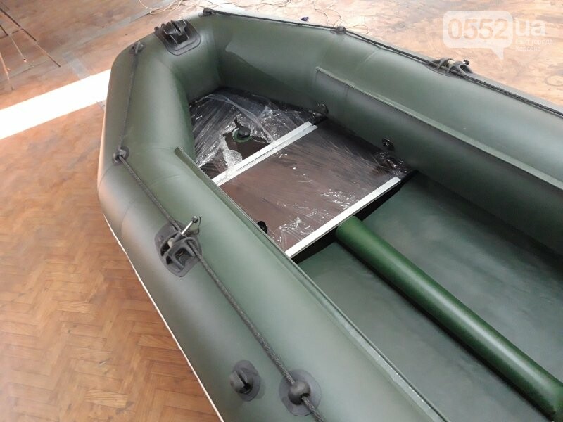 Киль надувной для лодок ПВХ. Киль в Лодку. Киль для Плоскодонных Лодок ...