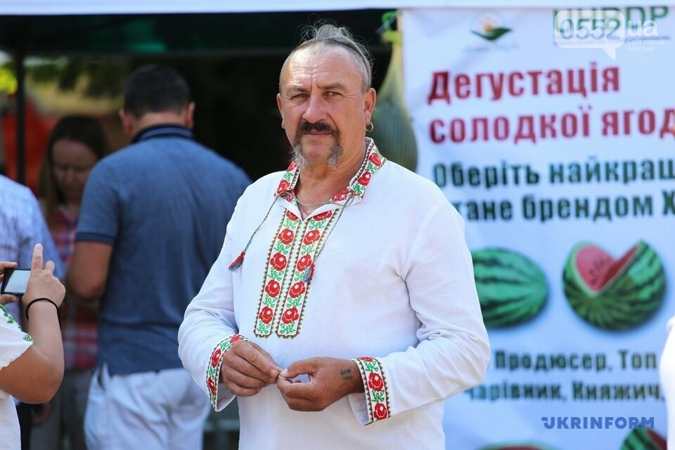 Самый большой арбуз получил награду на Херсонщине: рекордсм..., фото-6 Самый большой арбуз получил награду на Херсонщине: рекордсмен стал украинским чудом, фото-6