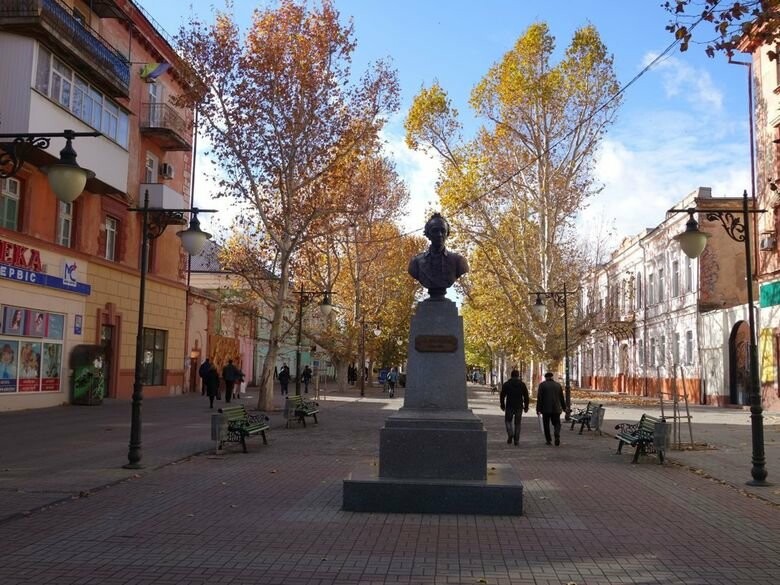Улица Суворова Фото