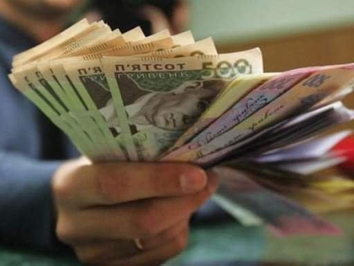 Слідчі повідомили про підозру підприємцю, який привласнив 70 000 гривень