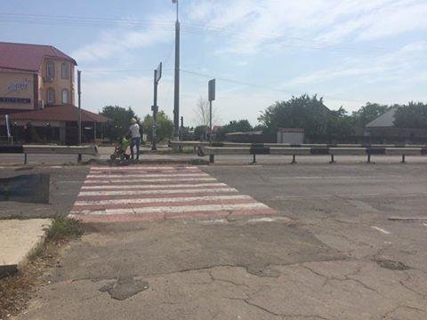 Власти Херсонщины обещают решить проблему светофора в Черн..., фото-1 Власти Херсонщины обещают решить проблему светофора в Чернобаевке, фото-1