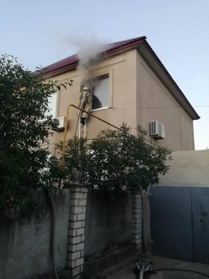 Вибух мобільного телефону став причиною пожежі у кімнаті ж..., фото-1 Вибух мобільного телефону став причиною пожежі у кімнаті житлового будинку, фото-1