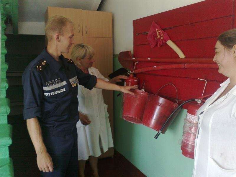 Каланчацькі рятувальники готуються до нового навчального року, фото-1 Каланчацькі рятувальники готуються до нового навчального року, фото-1