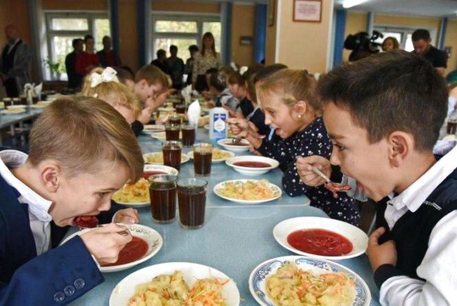 Шкільне харчування на посиленому контролі