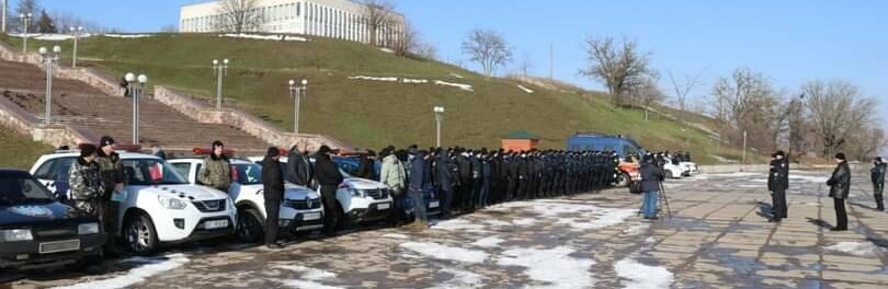 В Херсоні на вулиці міста вийшли майже 50 поліцейських ковід-патрулів