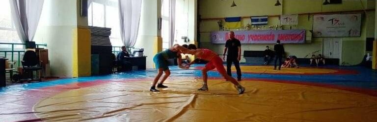 Нові досягнення вихованців ДЮСШ з вільної боротьби