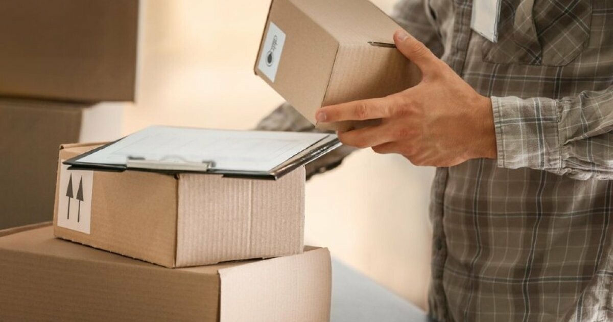 міжнароджні поштові відправлення