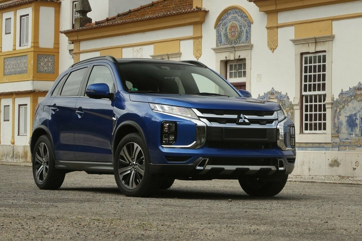 Найкращі кросовери Mitsubishi з пробігом для міста та подорожей Найкращі кросовери Mitsubishi з пробігом для міста та подорожей