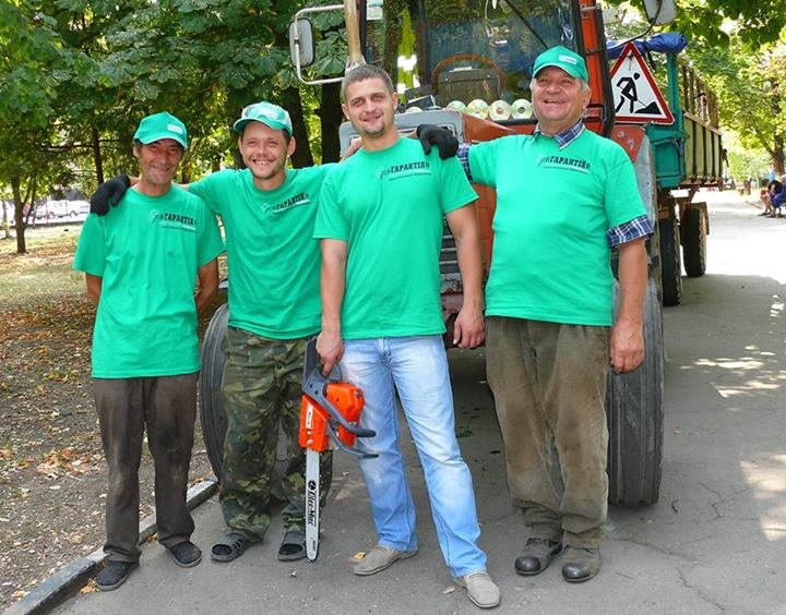 556793_389045067887795_914512123_n