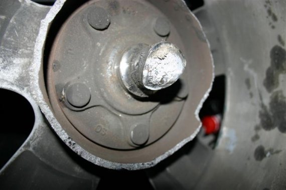 1381153464_1381152057_up55288-post-25-1233605363