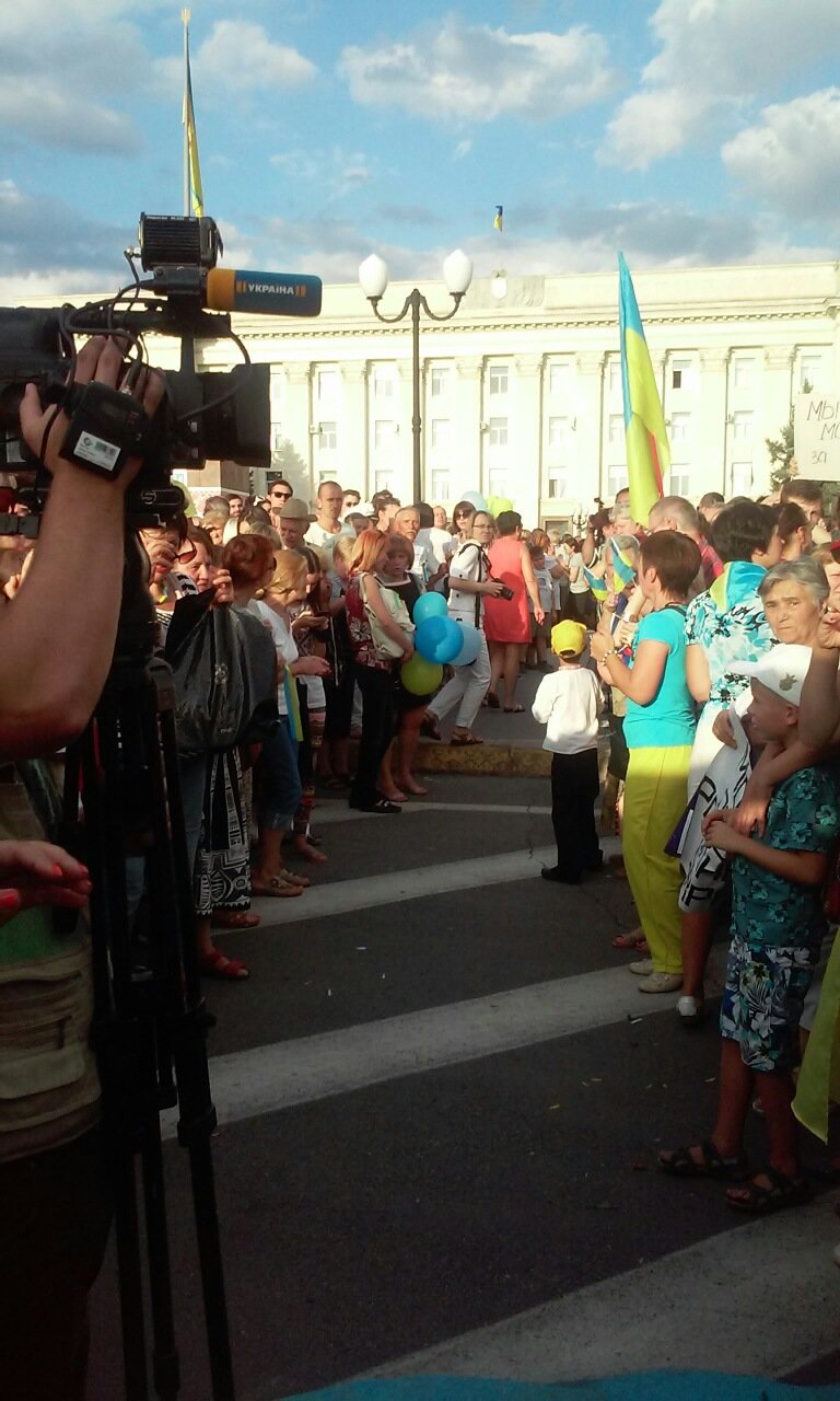 image-cf1fa9980929fb4eee850f5dae842d78518ab21884d105c18aa4bf061d0c5bb0-V