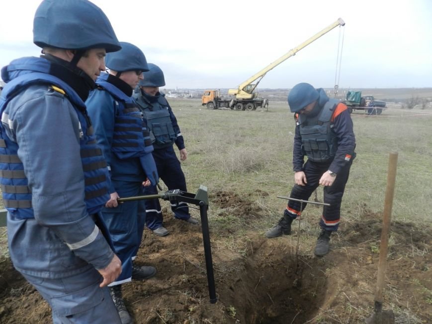 «Находка» на улице Тарле в Херсоне обезврежена (фото) (фото) - фото 4