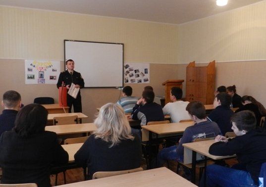 Херсонским спортсменам рассказали о пожарной безопасности (фото) (фото) - фото 2