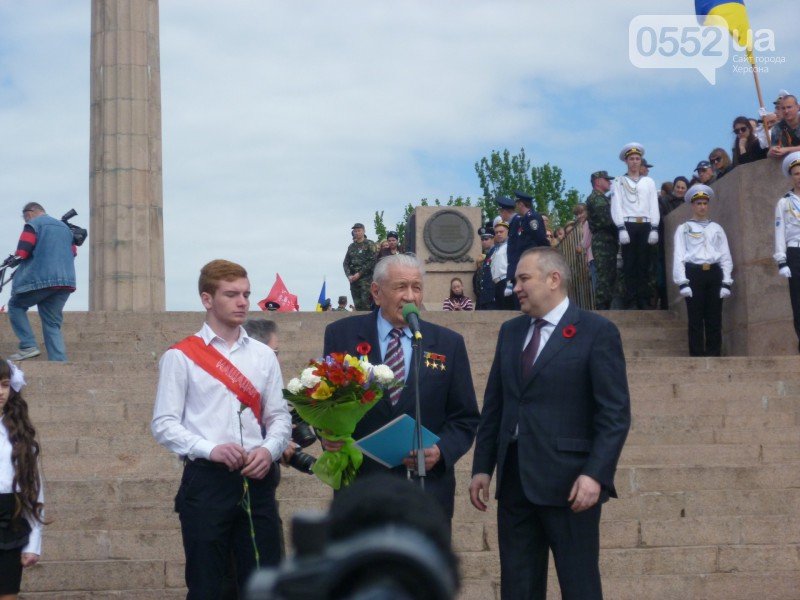 p1030553_143118036837