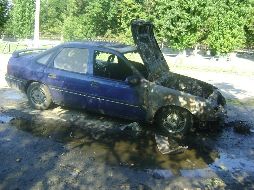В Херсонской области теперь горят машины (фото) - фото 1
